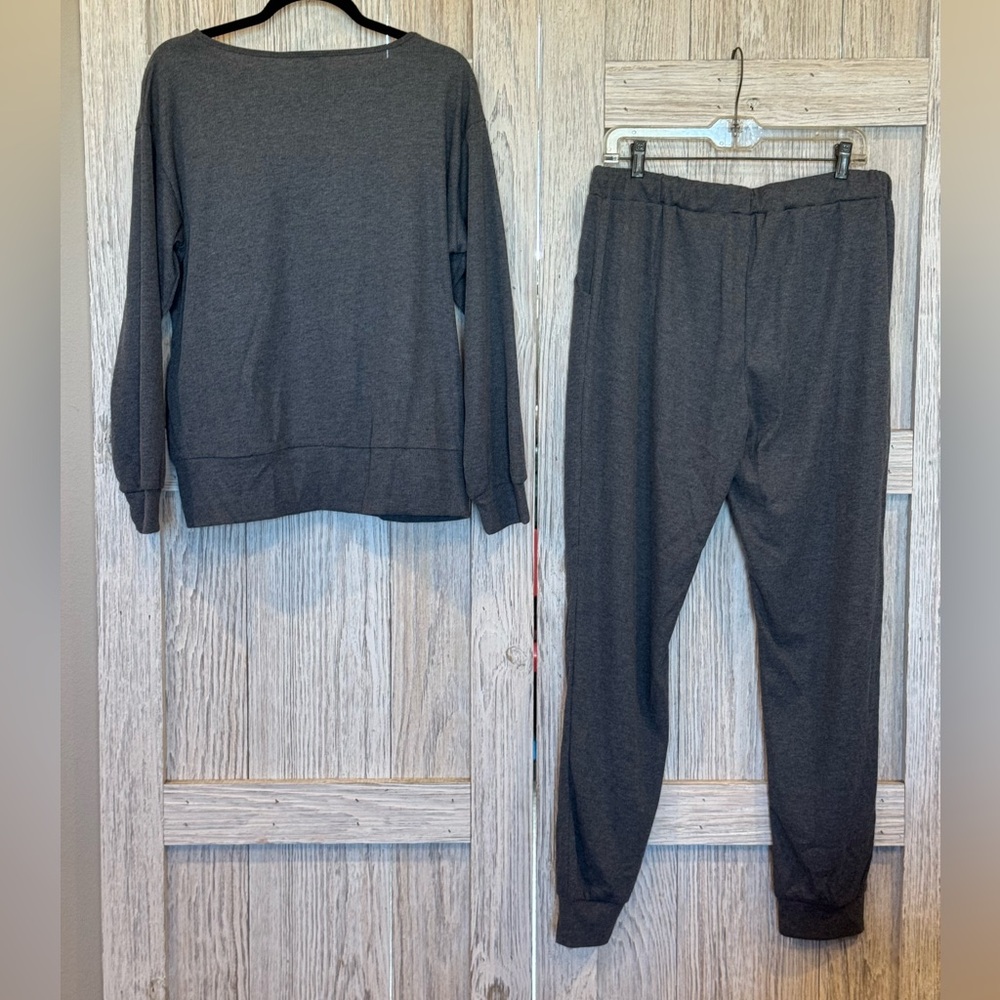 Uni Clau Gray Lounge Set sz 2x NWT Runs Small FITS MORE LIKE A 1X - Picture 2 of 8